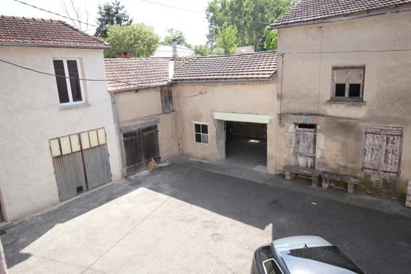Randan (63310) MAISON 114M2 4P AVEC GRANGE ET TERRAIN A RANDAN