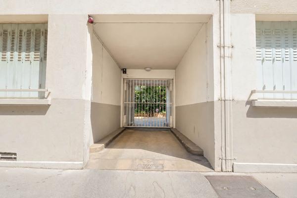 PARKING - LYON 3 - SAXE GAMBETTA / ARISTIDE BRIAND