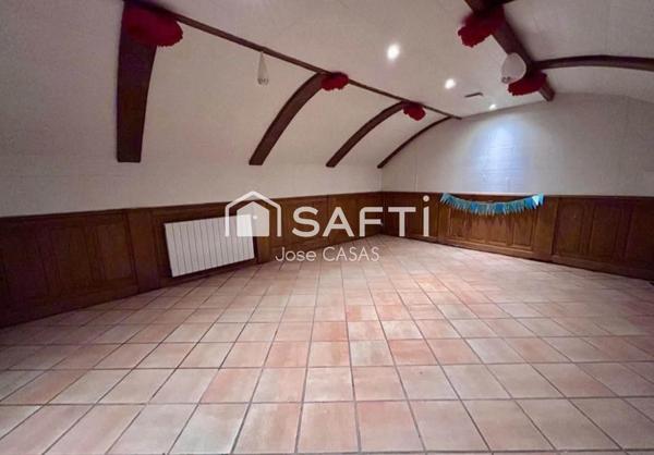 Maison 6 pièces  -  163 m2