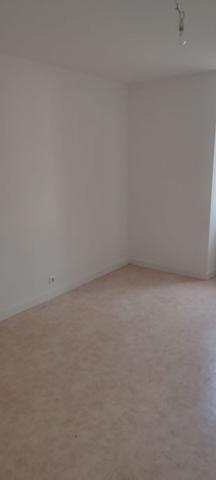 APPARTEMENT JEURRE - 3 pièce(s) - 66.06 m²