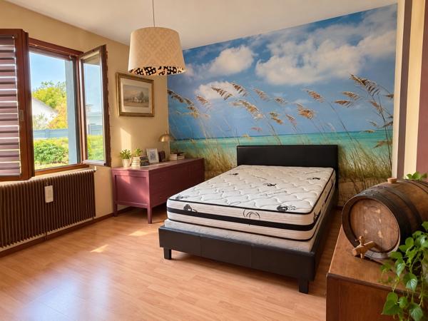 PAVILLON INDIVIDUEL DE PLAIN PIED - 3 CHAMBRES & 1 BUREAU