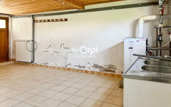 Maison à vendre    5 pièces •  Cosne-d'Allier