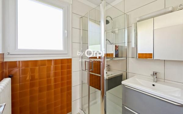 Maison à vendre    5 pièces •  Cosne-d'Allier