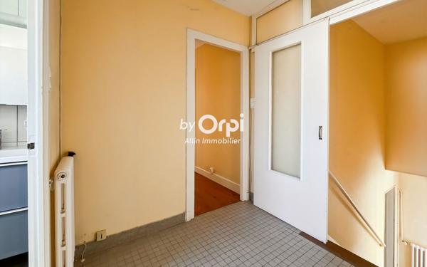 Maison à vendre    5 pièces •  Cosne-d'Allier