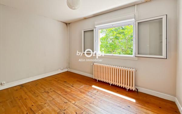 Maison à vendre    5 pièces •  Cosne-d'Allier