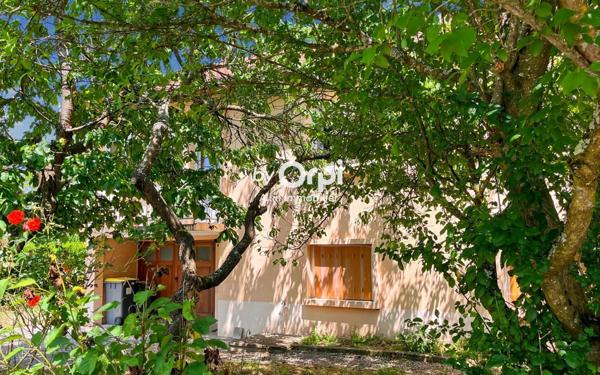 Maison à vendre    5 pièces •  Cosne-d'Allier