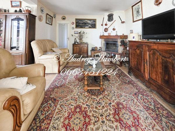 EXCLUSIVITE, PIERREVERT, dans un cadre nature et préservé, BELLE VILLA de 122 m² + veranda et gargae de 40 m² sur 3000 m² de jardin arboré