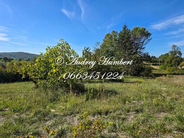 EXCLUSIVITE, PIERREVERT, dans un cadre nature et préservé, BELLE VILLA de 122 m² + veranda et gargae de 40 m² sur 3000 m² de jardin arboré