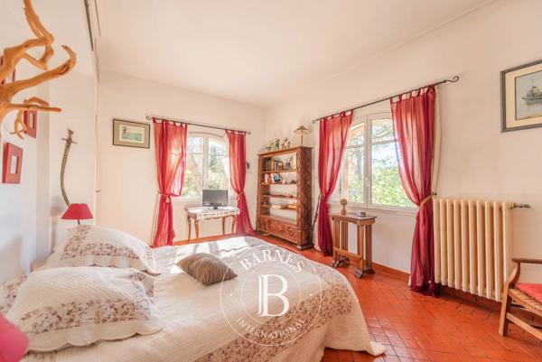 Saint-Raphaël, Villa 4 Chambres -  300 m² à vendre