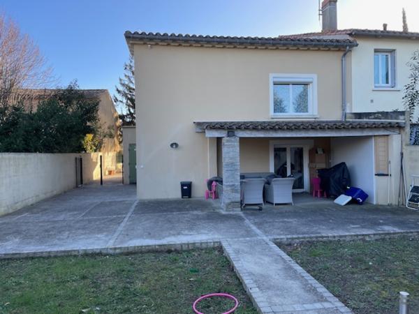 Maison 6 pièce(s) 4 chambre(s) 120 m²