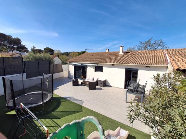 Pennes-Mirabeau (13170) Villa type 4 de plain pied avec piscine et garage