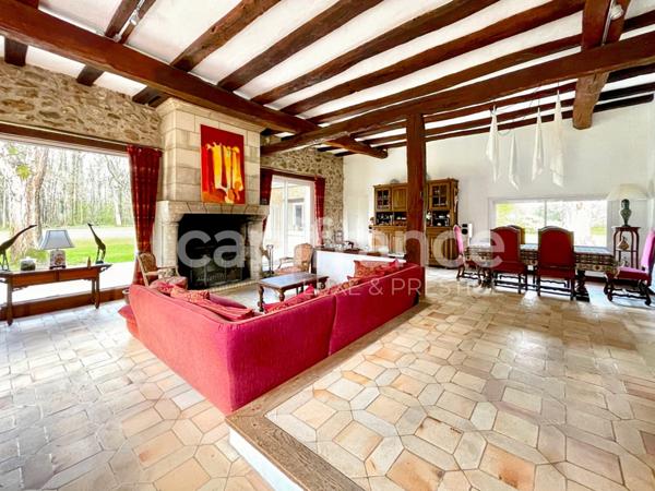 Demeure d'exception de 6 chambres et 385 m² sur un terrain de 1,6 ha