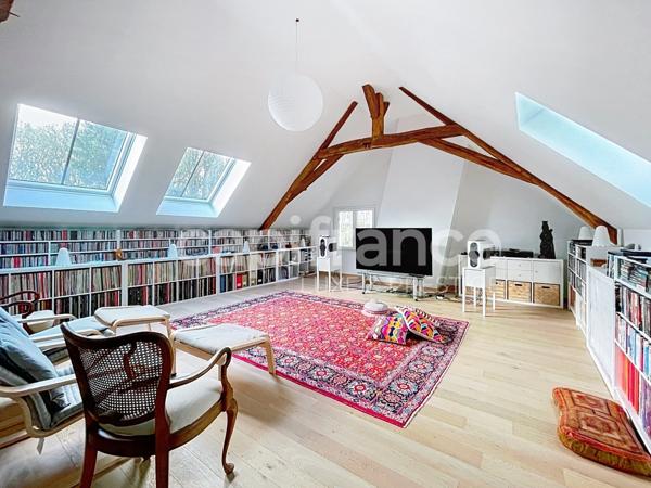 Demeure d'exception de 6 chambres et 385 m² sur un terrain de 1,6 ha