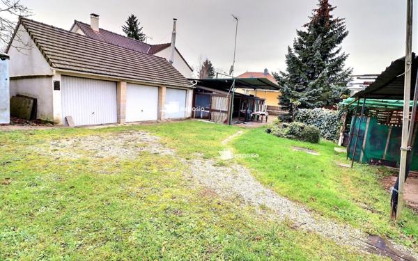 Maison à vendre    3 pièces •  Le Mée-sur-Seine