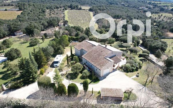 Maison à vendre    5 pièces • 147 m2 Orgnac-l'Aven