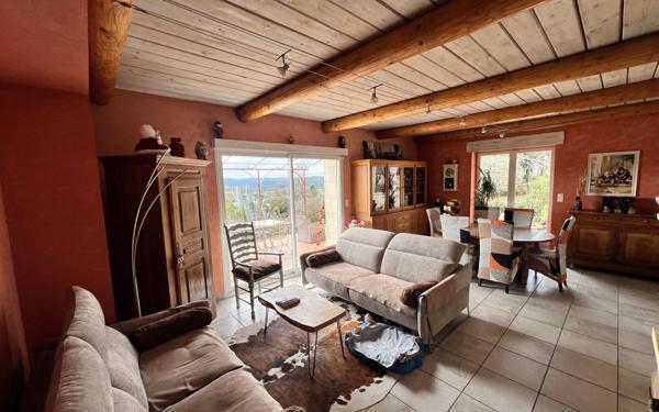 Maison à vendre    5 pièces • 147 m2 Orgnac-l'Aven