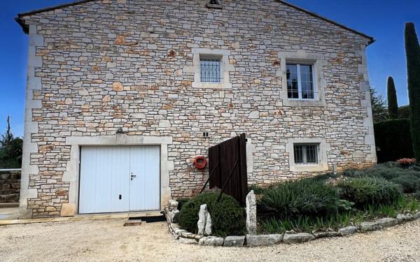 Maison à vendre    5 pièces • 147 m2 Orgnac-l'Aven