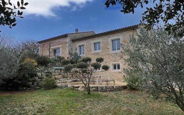 Maison à vendre    5 pièces • 147 m2 Orgnac-l'Aven