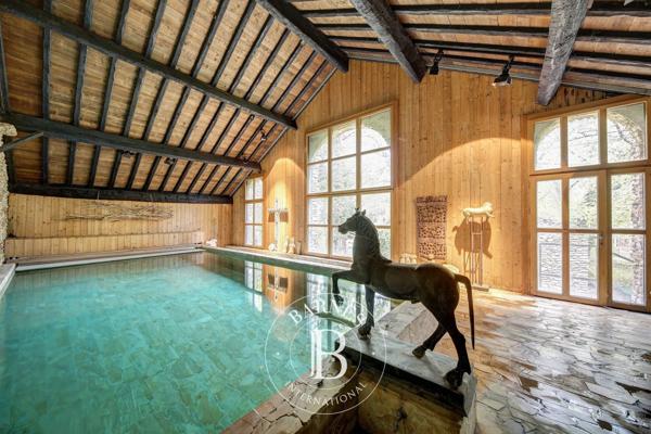 Saint-Nom-la-Bretèche, Maison 6 Chambres -  550 m² à vendre