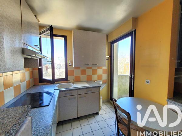 Appartement à vendre 6 pièces 97 m² Montigny-le-Bretonneux