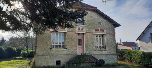 Ravissante Meulière à rafraîchir à Ecueillé (36240)