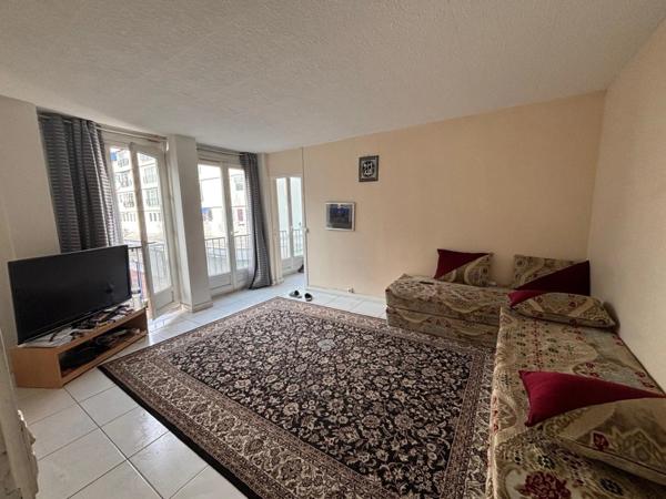Appartement à vendre 2 pièces CHOISY LE ROI (94)