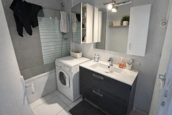 Appartement à vendre 2 pièces CHOISY LE ROI (94)