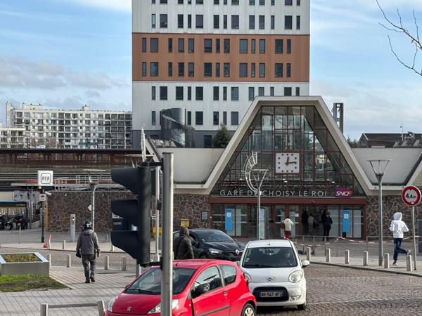 Appartement à vendre 2 pièces CHOISY LE ROI (94)