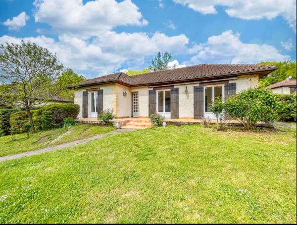 Maison de plain-pied en ville sur Périgueux - 4 chambres-