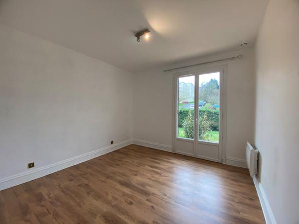 Maison de plain-pied en ville sur Périgueux - 4 chambres-