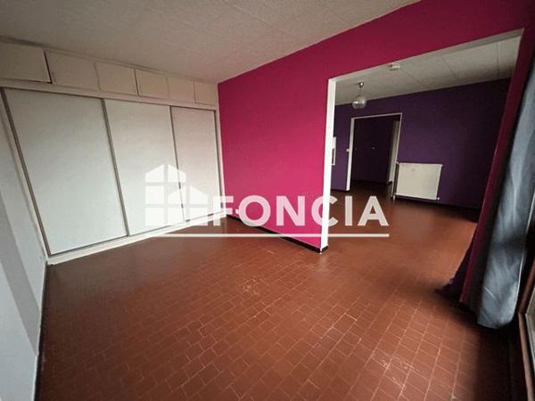 Location Appartement 5 pièces 83 m² - SQUARE MICHELET Albi 81000