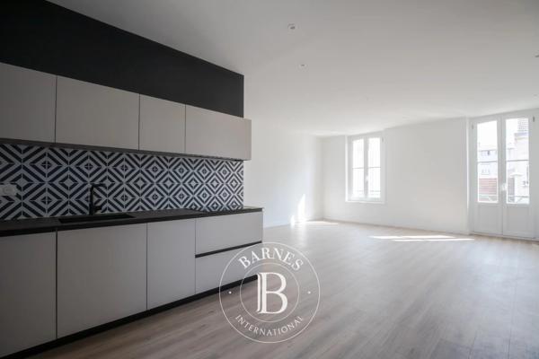 Nancy, Duplex 4 Chambres -  139 m² à vendre