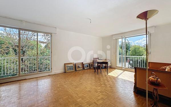 Appartement à vendre    3 pièces • 93,84 m2 Fontenay-sous-Bois
