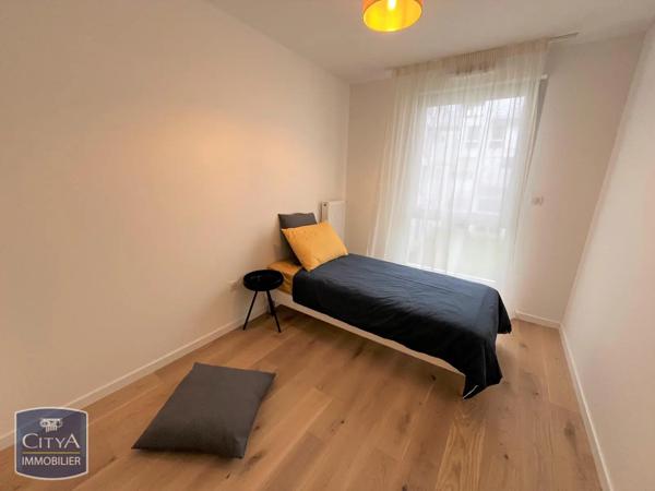 Appartement à louer 3 pièces 71.18m² Lille (59000)