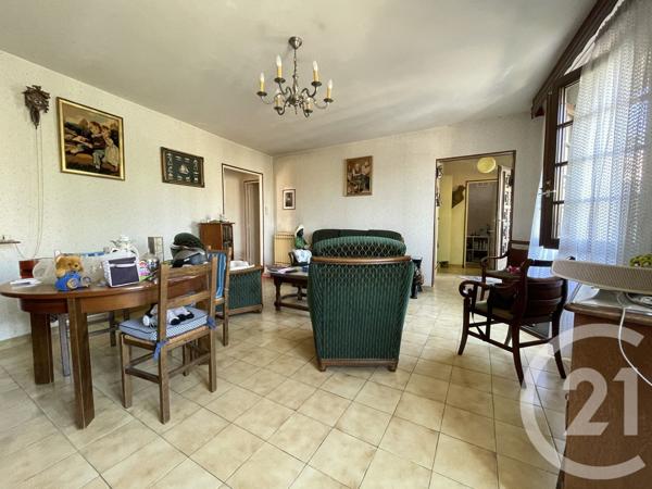 Maison à vendre  4 pièces - 120 m 2   MARSEILLE  - 13015