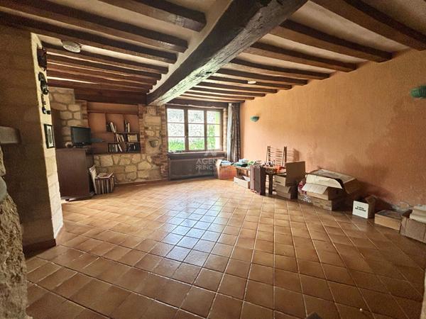 Maison à vendre à Auvers-sur-Oise - 6 pièces, 150 m², à rénover €442 000 ** - Référence 11267