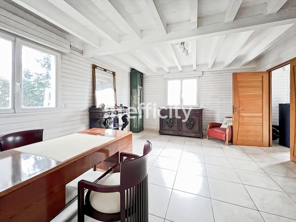 Maison 7 pièces - 225 m² Bien prestige