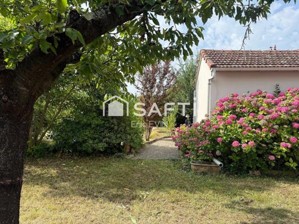 Très belle maison libre de suite de 164 m2 habitable sur terrain joliment arboré et fleuri de 952 m2