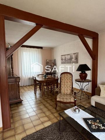 Très belle maison libre de suite de 164 m2 habitable sur terrain joliment arboré et fleuri de 952 m2