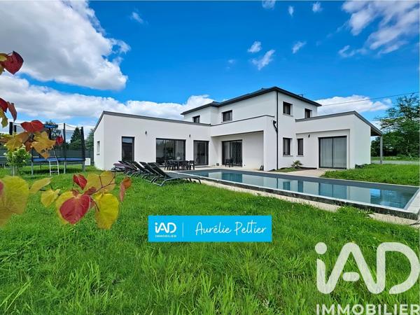 Maison à vendre 7 pièces 205 m² Bourgbarré
