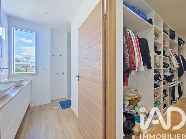 Maison à vendre 7 pièces 205 m² Bourgbarré