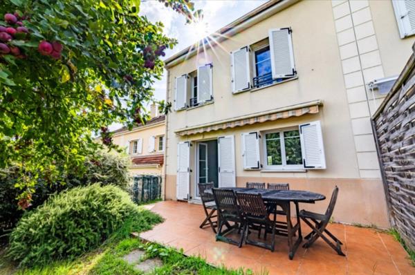 Maison à vendre avec jardin et garage – Marcoussis (91)