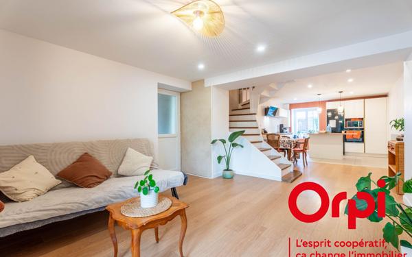 Maison à vendre    5 pièces • 107 m2 Décines-Charpieu