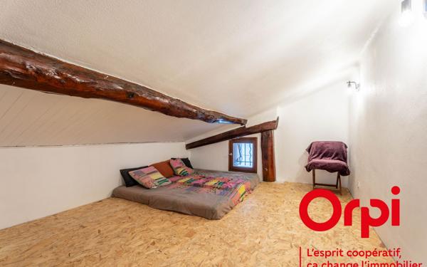 Maison à vendre    5 pièces • 107 m2 Décines-Charpieu