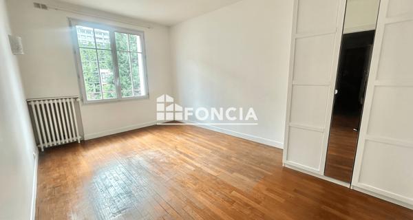 Location Appartement 2 pièces 48.62 m² - Montrouge 92120