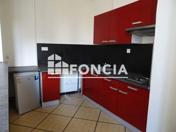 Location Studio 41.2 m² - 34 RUE NATIONALE Nimes 30000