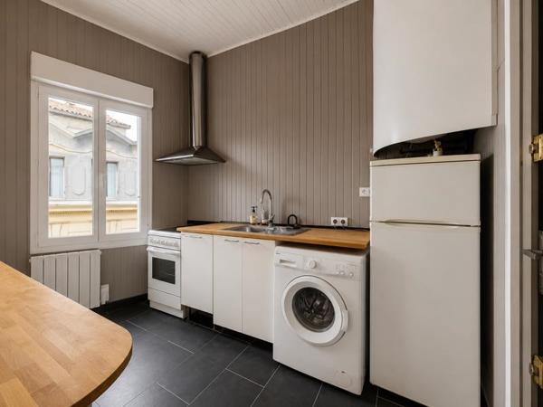 Appartement 234 500 € Bordeaux 2 p 45 m² DPE D
