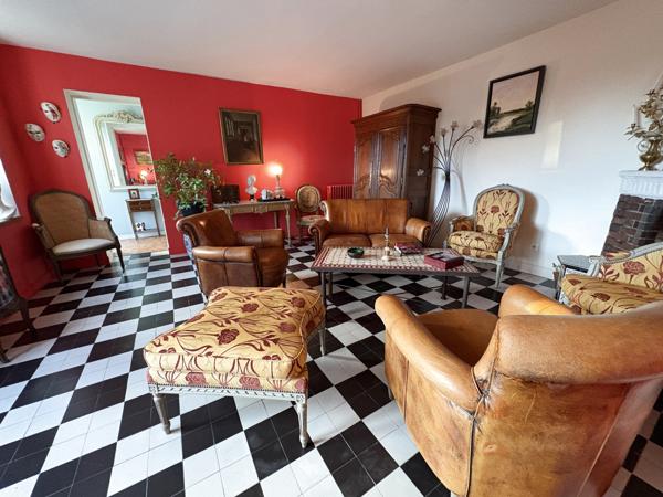 Hécourt (27120) Propriété rare dans un environnement tres calme avec accès au bord de l'Eure