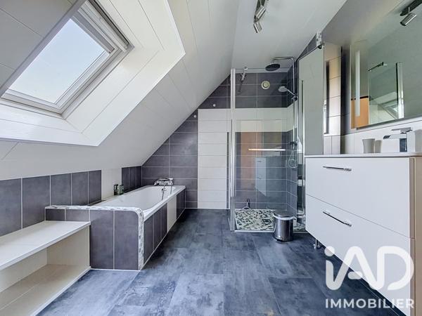 Maison à vendre 5 pièces 90,38 m² Saint-Jouan-des-Guérets
