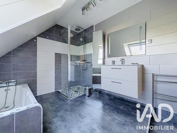 Maison à vendre 5 pièces 90,38 m² Saint-Jouan-des-Guérets